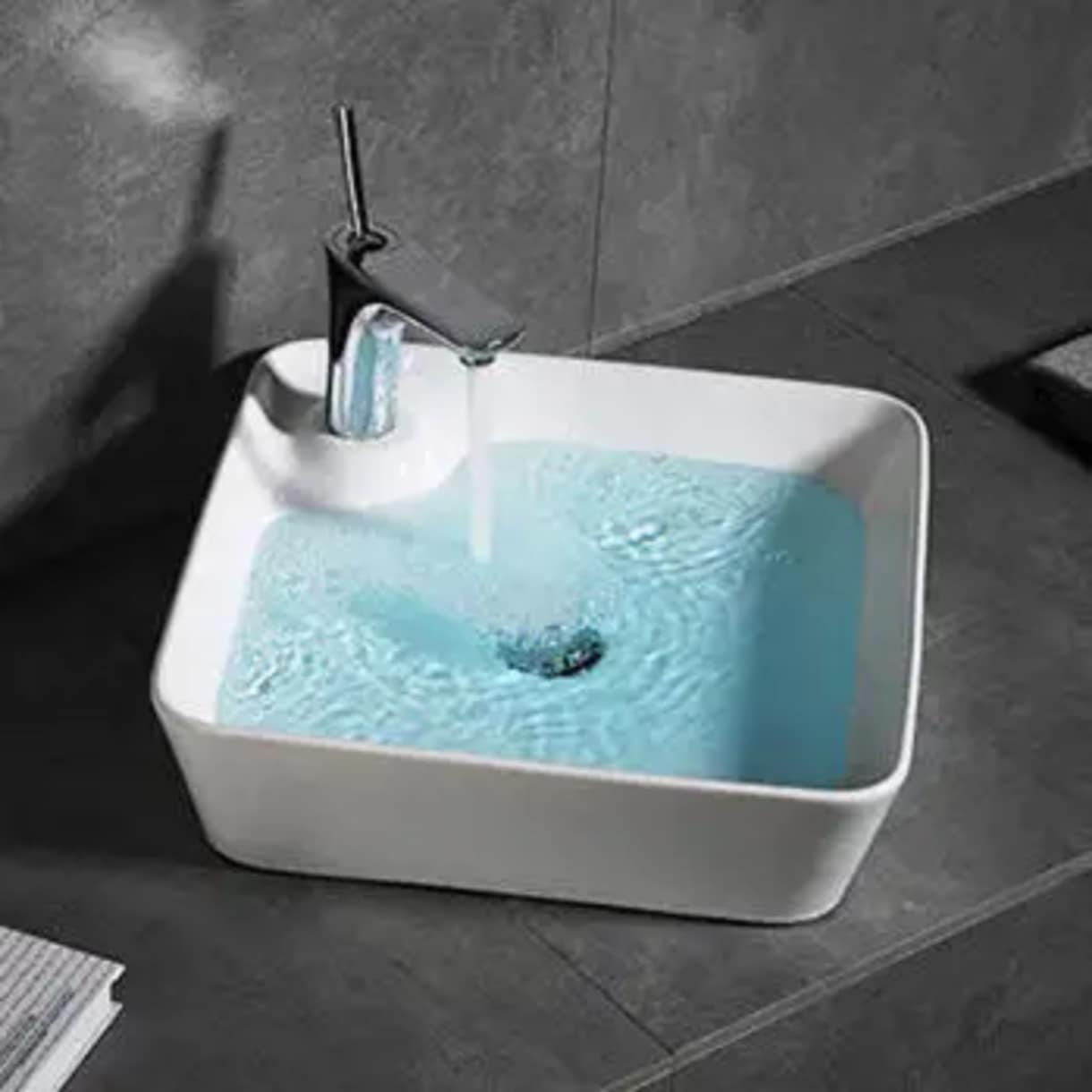 Quality Kite Shape Pure White Small Porcelain Bathroom Counter Top Basin